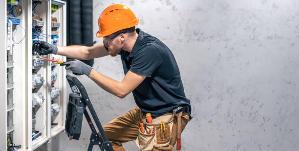Best Local Electrician Companies  in Buenaventura Lakes, FL